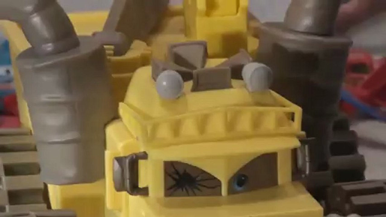 Pixar Cars2 , Talking Finn McMissile..NEW Car