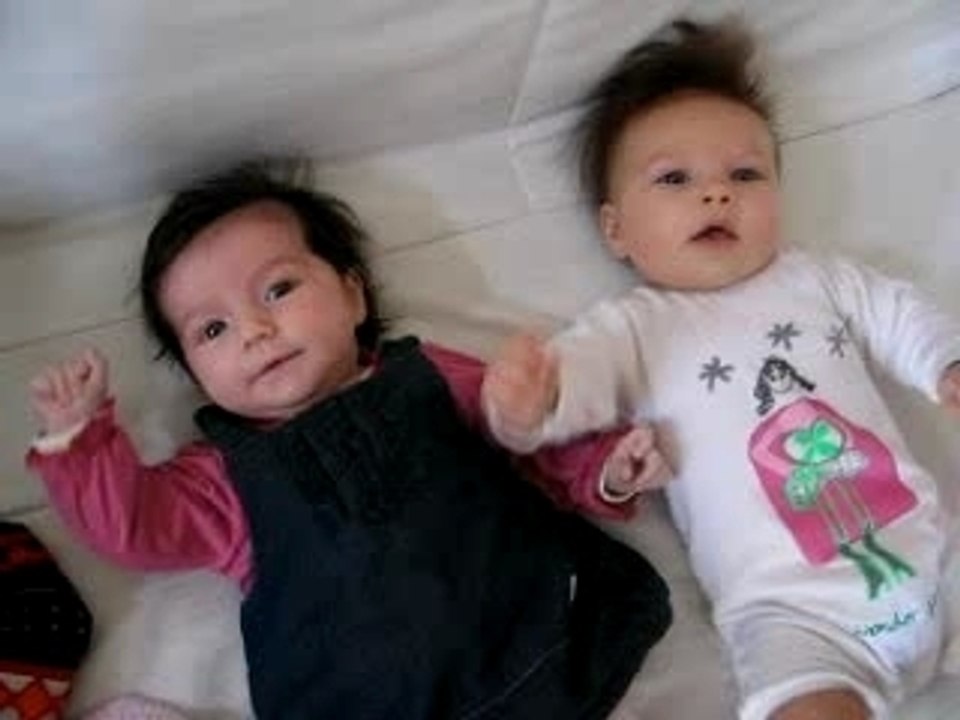 Eva et sa copine Violette