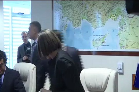 Suriyeliler için dünya çapında kampanya