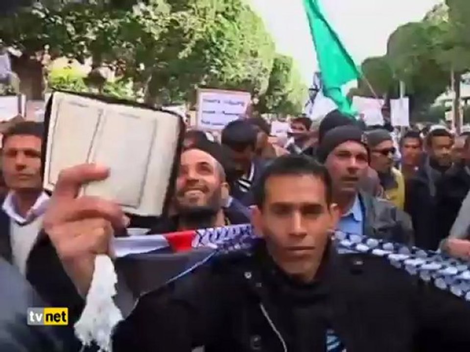 TUNUS GÖSTERİLER