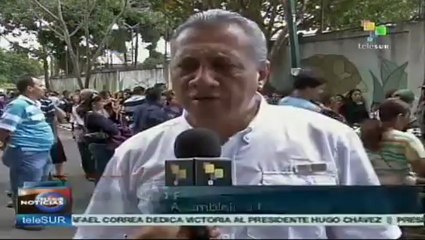 Ecuatorianos votan en Venezuela