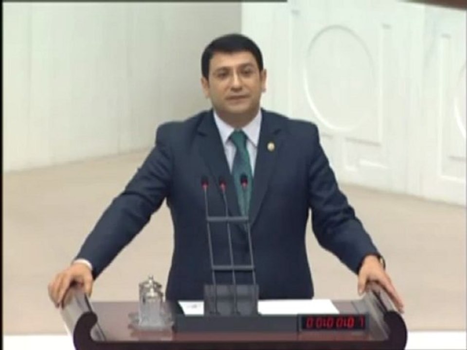 ŞAHİN GENEL KURULDA BDP ÖNERGESİ ALEYHİNE KONUŞTU