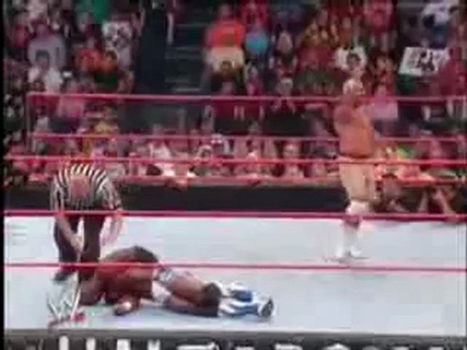 Kerwin White vs Shelton Benjamin