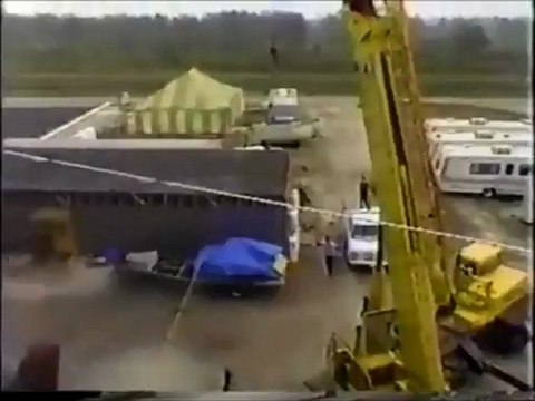 The Making Of Jaws 3-D Sharks Don't Die