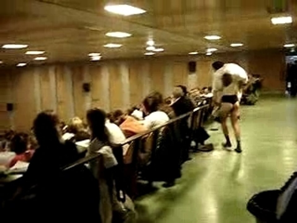 intervention pathéticoridicule P2