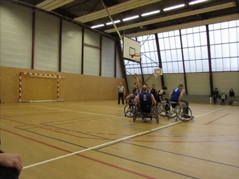 4/4 STRASBOURG contre Illkirch Retour Année 2012/2013