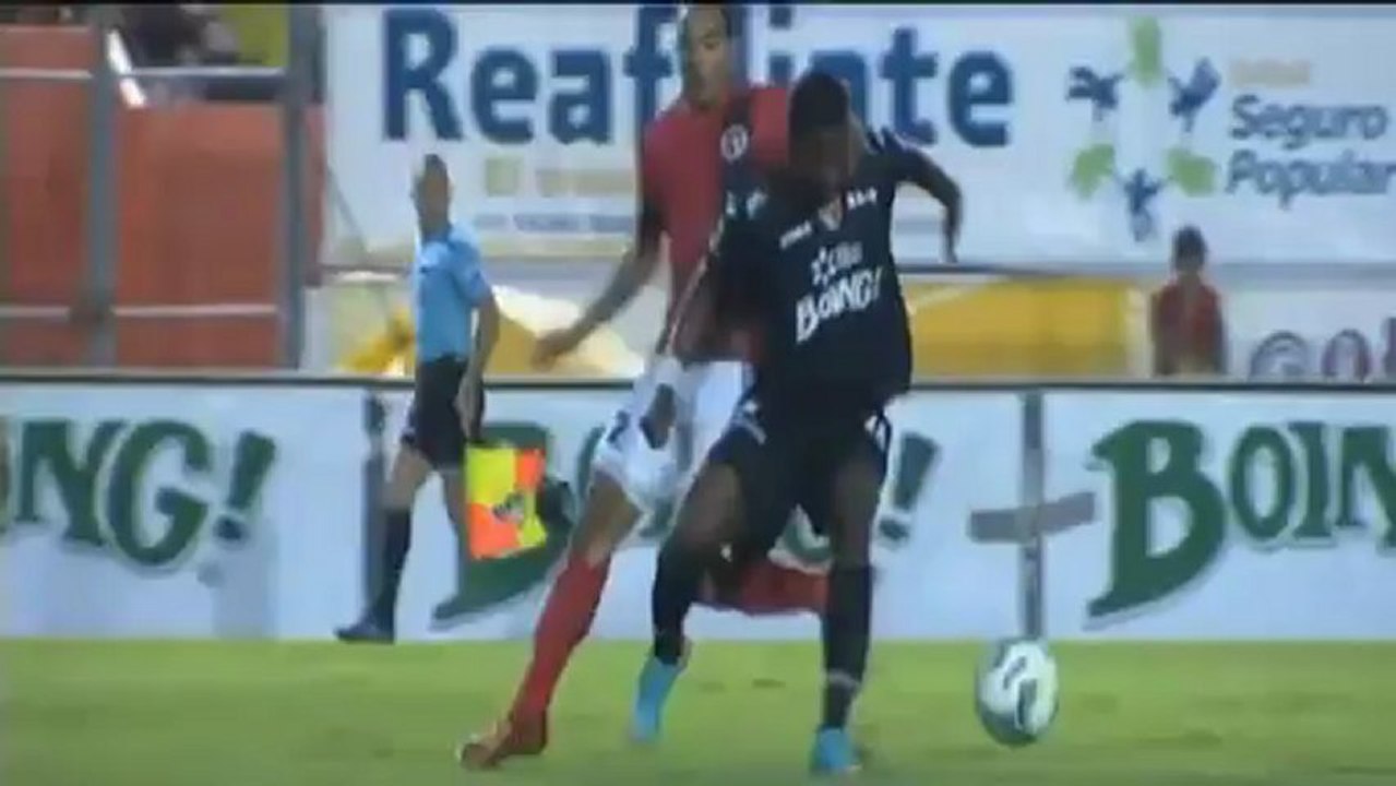 Liga MX: Rey-Doppelpack sichert Jaguares ersten Saisonsieg