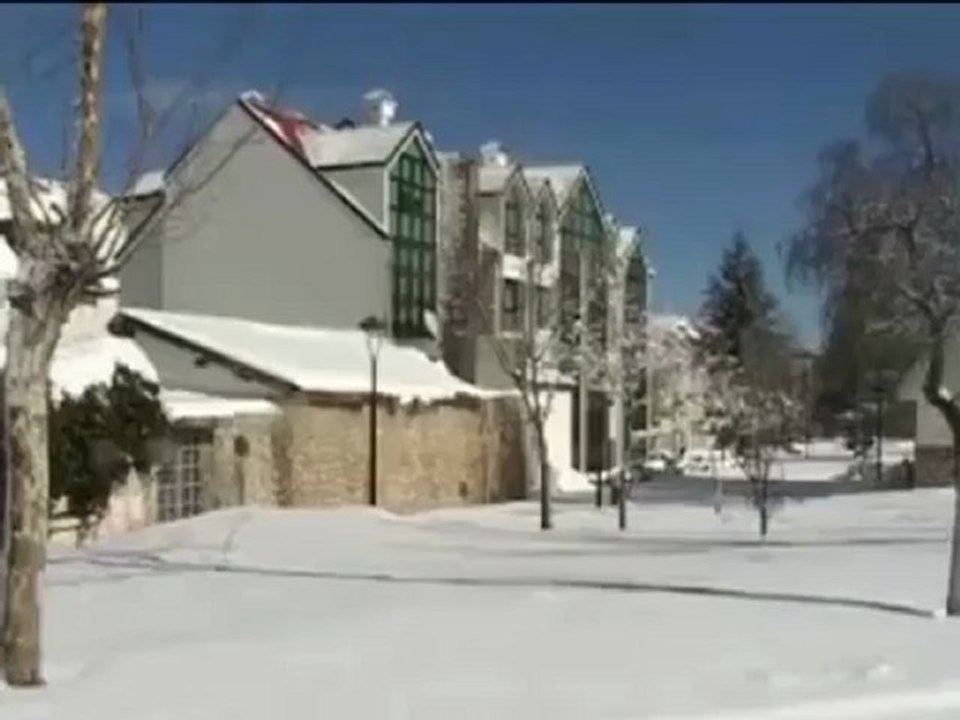 IFRANE Stadt Babe