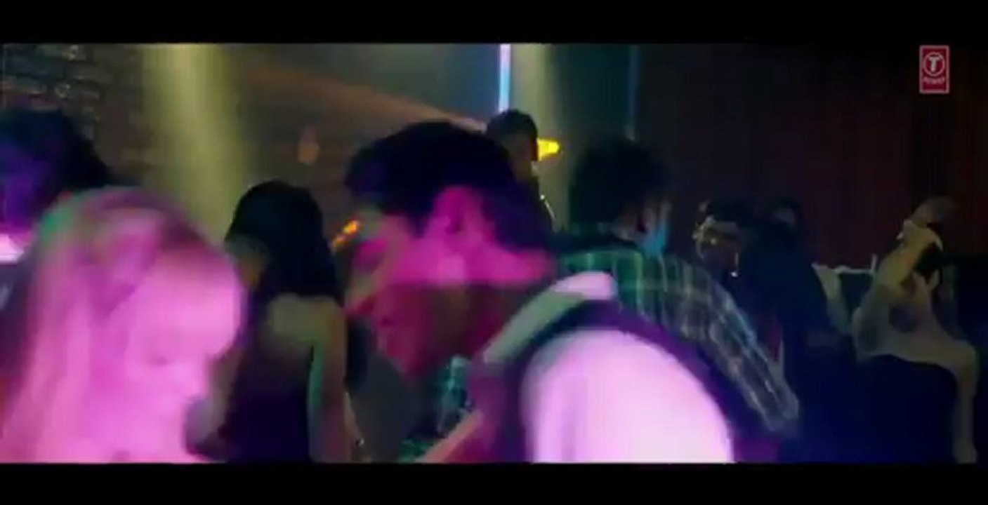 Capuchino Video Song - I Me Aur Main - John Abraham Chitrangda Singh Prachi Desai Shreeji
