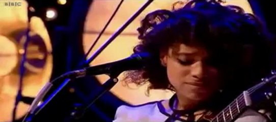 Lianne La Havas - Au Cinema -  In Live 2012  -