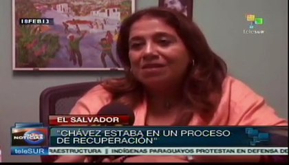 Salvadoreños celebran regreso de Hugo Chávez