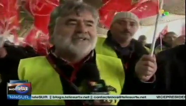 Trabajadores de Iberia protestan en aeropuertos españoles