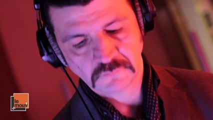 BLACK STROBE - I Am A Man en Mouv'Session