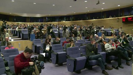 EU sees recession, unemployment through 2013