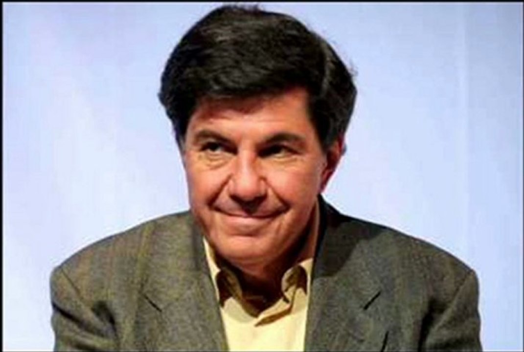 Voix de Russie 2013.02.22 Jacques Sapir, visite de F.Hollande en Russie