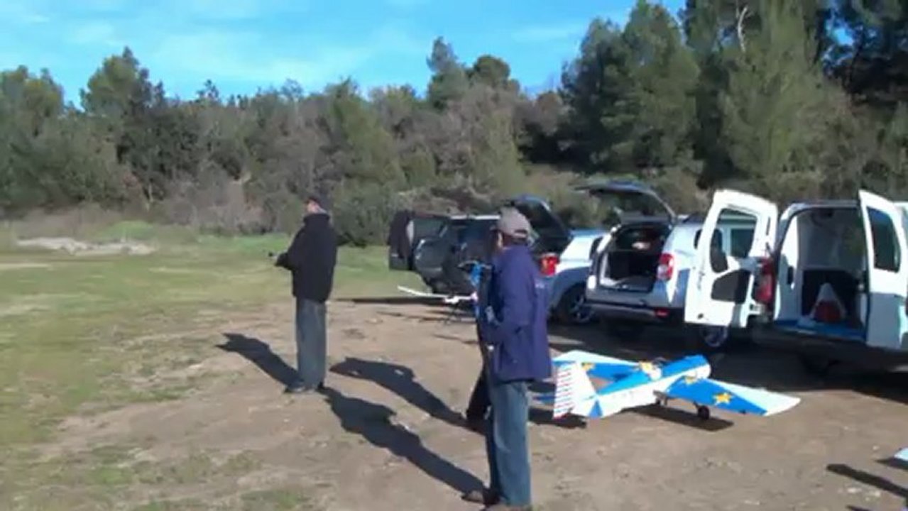 VIE SUR LE TERRAIN DU MACRF à FREJUS.