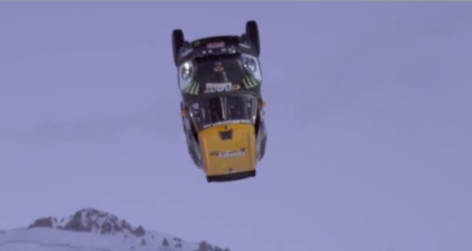 Tignes 2013 - First backflip live by Guerlain Chicherit