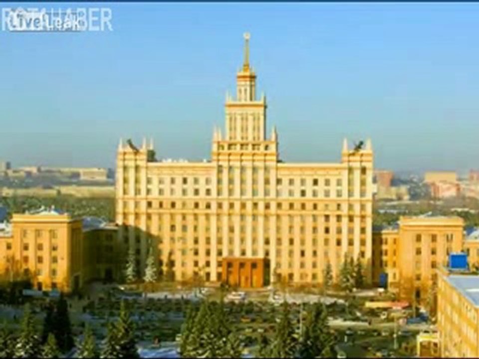 Meteorite flash and Shock wave from the asteroid at the University of Chelyabinsk CCTV Footage