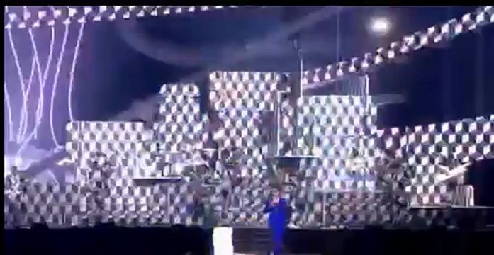 Robbie Williams - Candy - Brit Awards