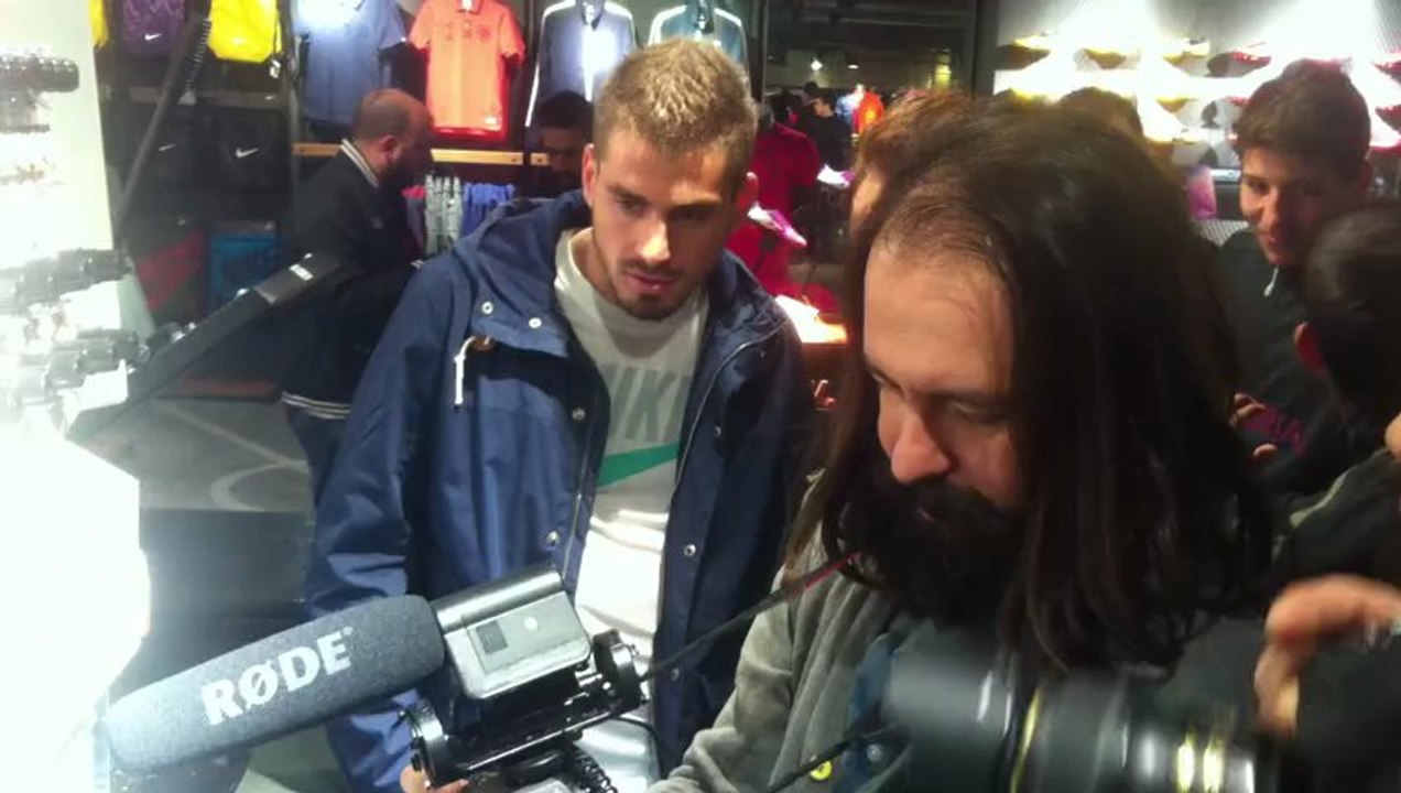 Ο Panagiotis Konstantinou ftiaxnei to diko tou Nike Mercurial