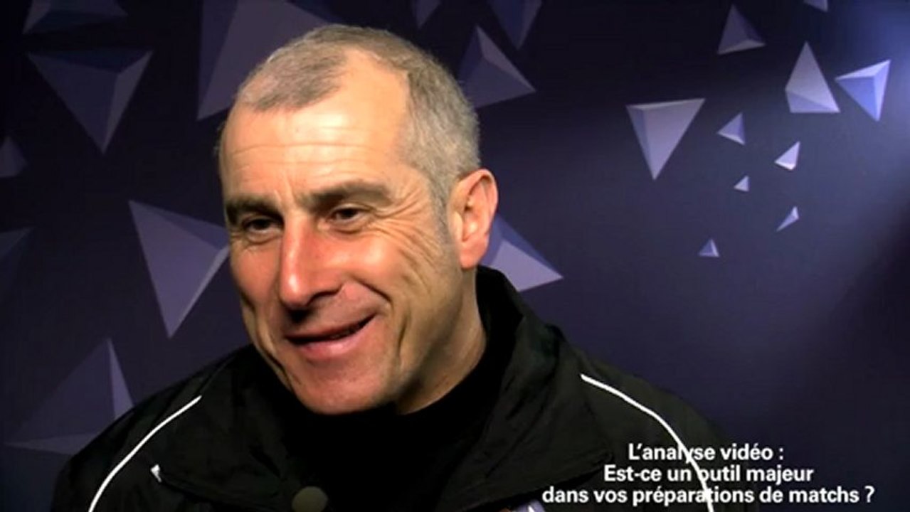 La Chronique du Coach 12.2 - "Des  heures de visionnage des matchs de l'adversaire... "