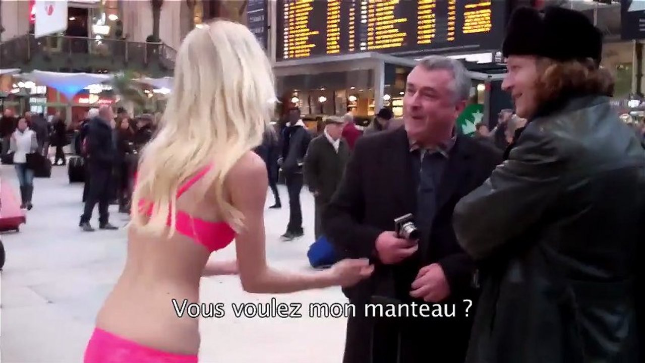 Des filles en lingerie à la Gare de Lyon ? (Teaser)