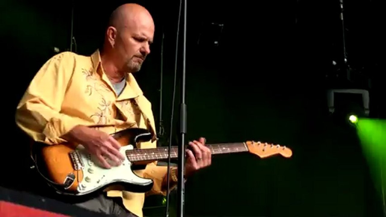 B.J. SCOTT (02) - "Light that Torch" FIestacity 2012