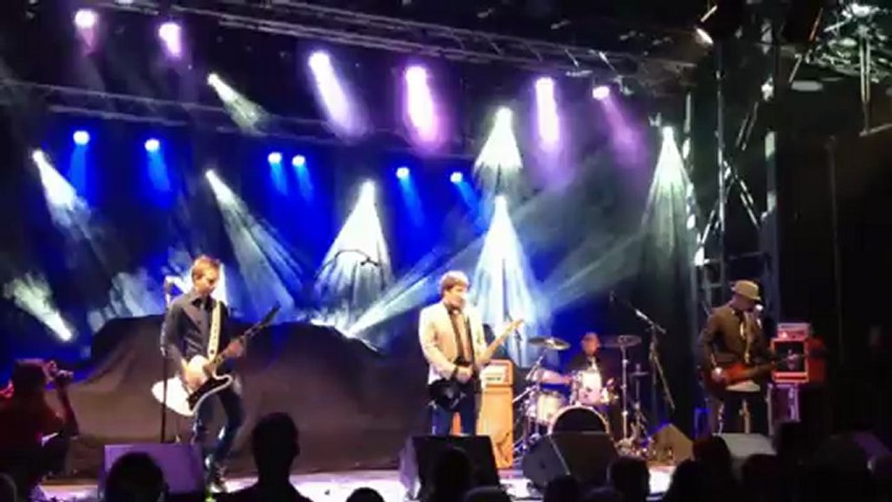 The Kids Aren't Alright - The Offspring Cover by Raiz Kain @Termignon 2012