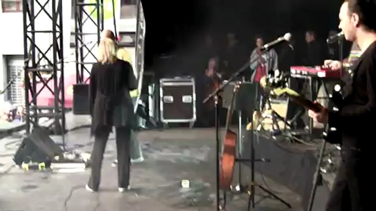 B.J. SCOTT (03) - "My soul's on fire" Fiestacity 26/08/2012