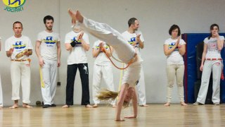 Jogaki Capoeira Paris - Cours de capoeira d'été Juillet 2014 2015 Vacances scolaires à paris