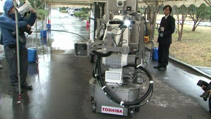 Japon : un robot "super-giraffe" pour Fukushima