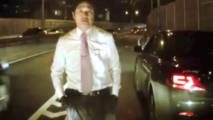 Guy Stops On Freeway, Gets Out Of His Car, And Stares Down Tailgater