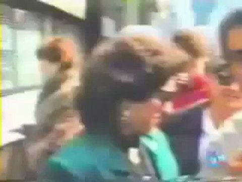 Bispo Macedo da IURD no início esinando seus pastores tirarem dinheiro do povo