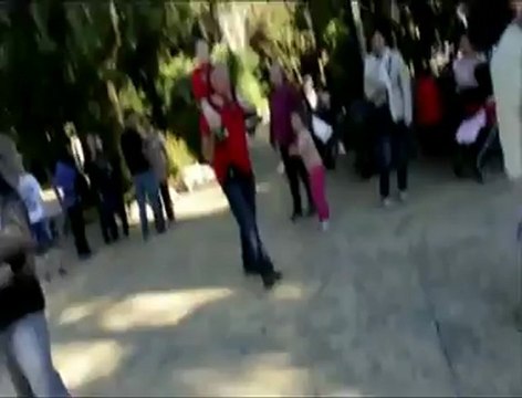 ComedoZ _ Павлик. В Испании. (1 серия) - YouTube