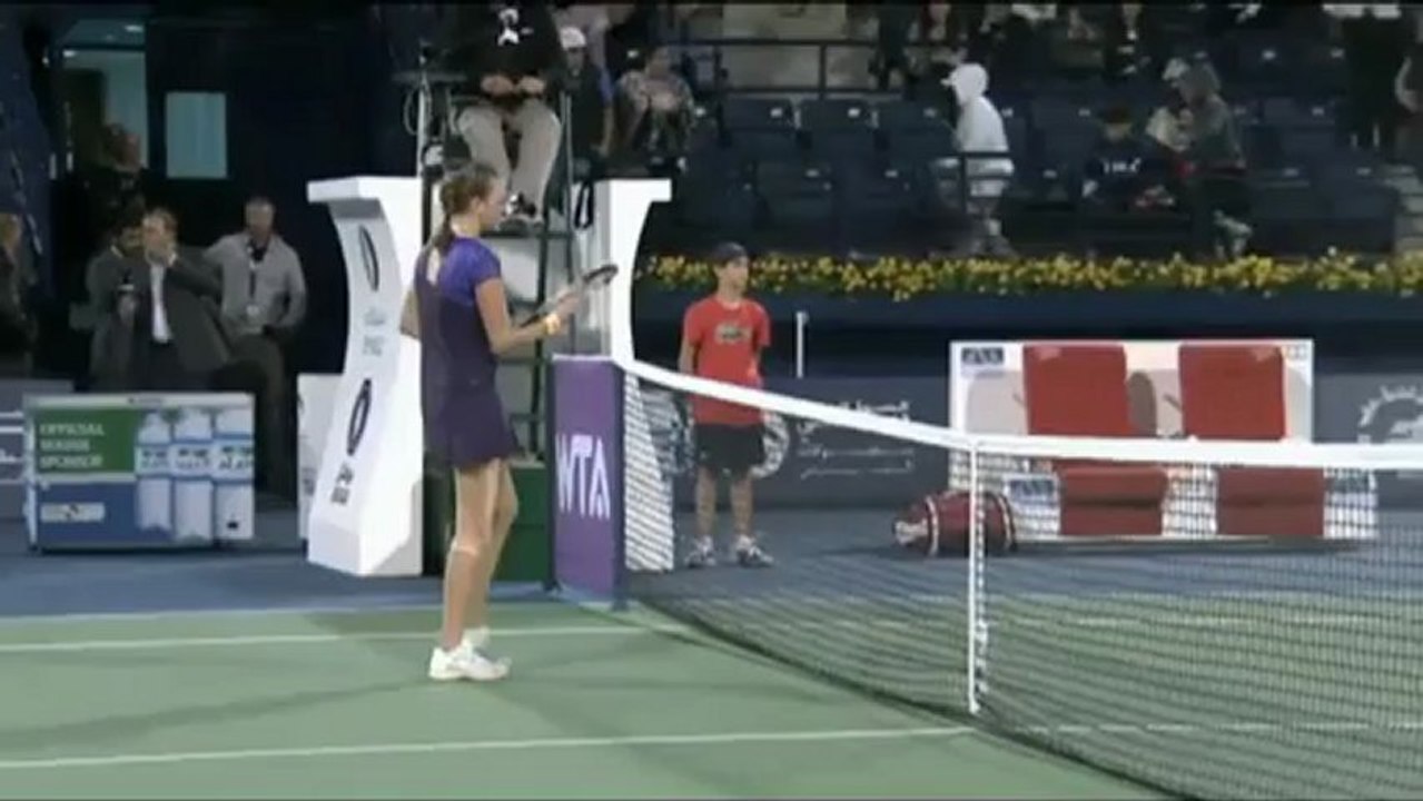 Dubai: Kvitova bärenstark, Radwanska ohne Chance