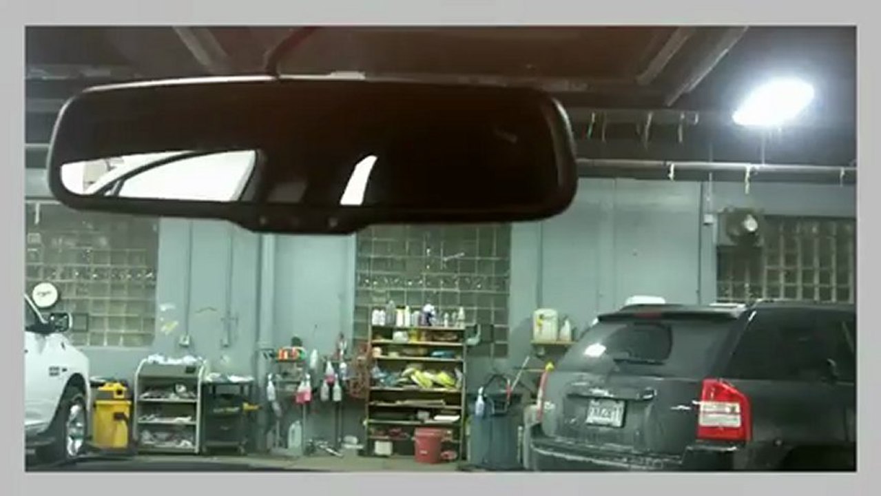 2013 Chrysler 200 LX Noir a vendre à Laval chez Landry Auto Chrysler