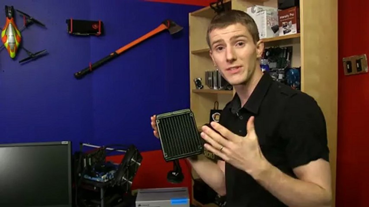 Corsair H90 Water Cooler Unboxing & First Look Linus Tech Tips