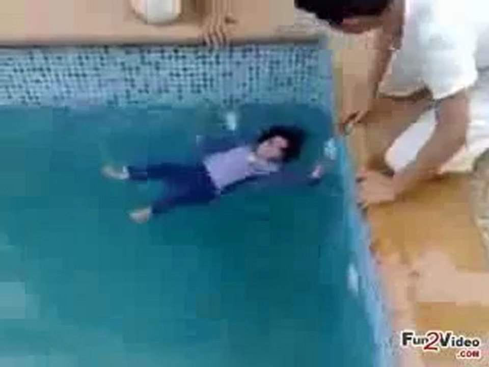 How Arab Teaching Swimming