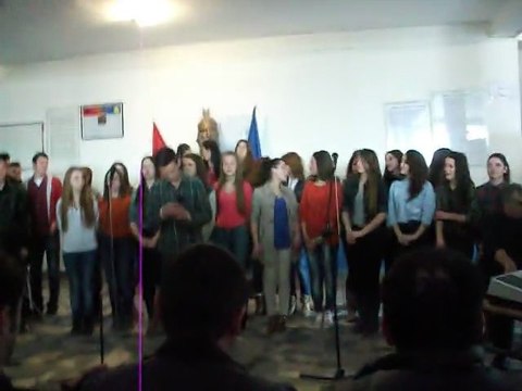 Loni Kenge Per Komandantin Legjendar Adem Jashari