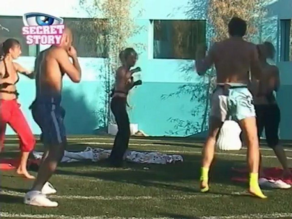 Matthias Pohl donne un cours d'aérobic - Secret Story 2 - 20080725