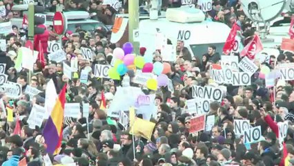 Espagne: une "marée citoyenne" envahit Madrid contre l'austérité