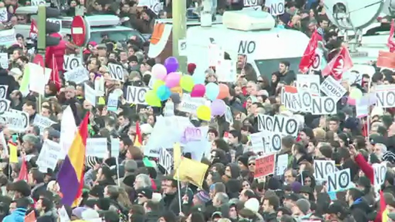 Espagne: une "marée citoyenne" envahit Madrid contre l'austérité