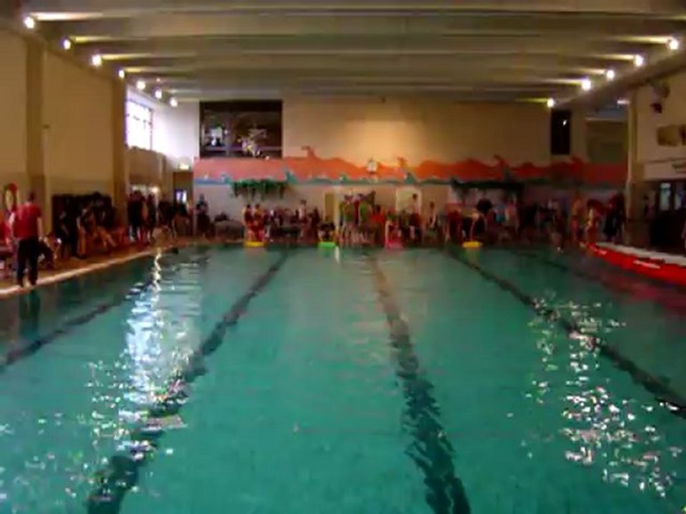 Drachenboot Indoorcup Luftmatratzenrennen