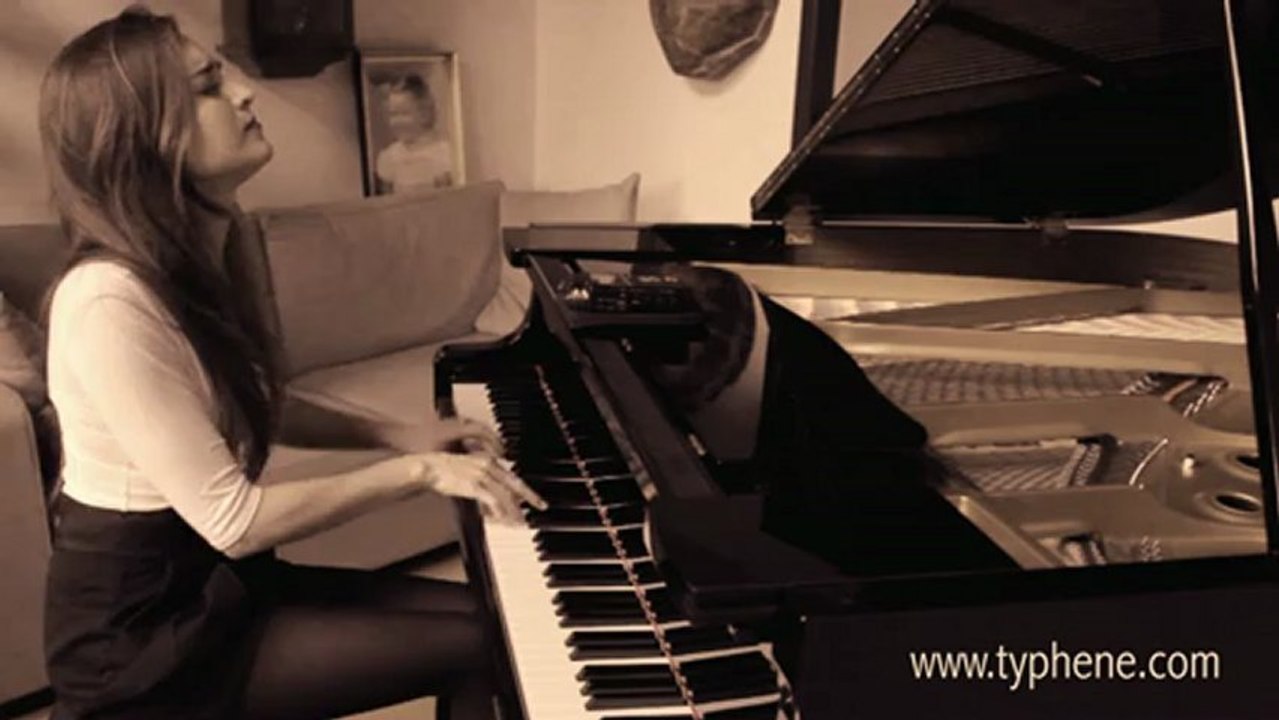 Just the Two of Us (Bill Withers) Wade in the Water, I don't need no doctor (Ray Charles) - Cover by Typh Barrow)