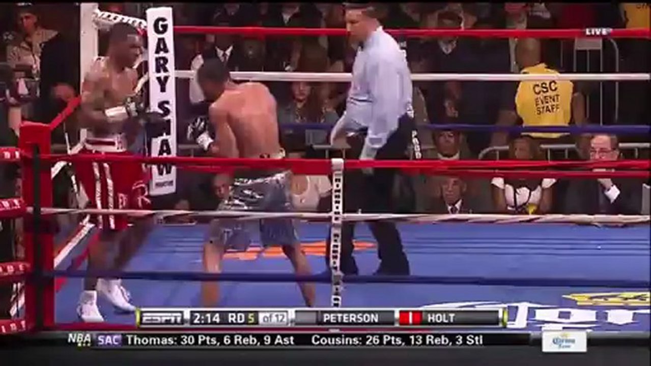 Lamont Peterson vs Kendall Holt 2013-02-22