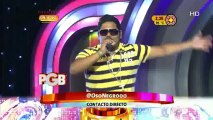 Oso Negro canta 