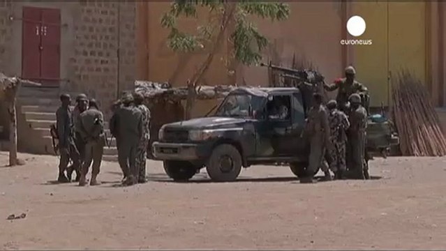 Mali: le centre de Gao détruit par des combats à...