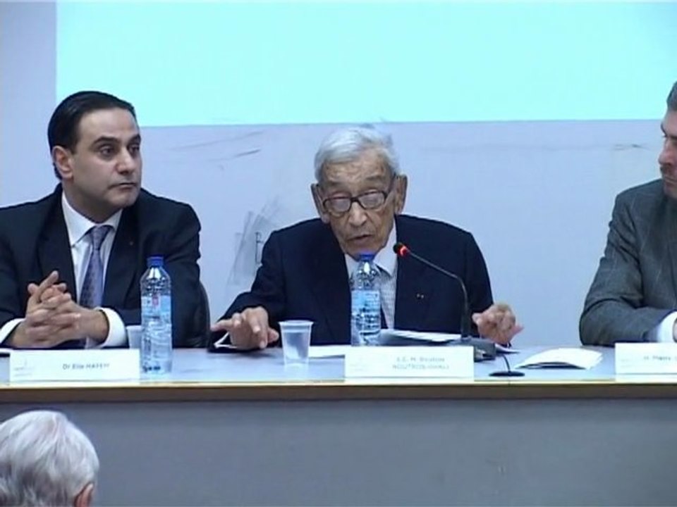 Boutros BOUTROS-GHALI (2) - Elie HATEM -  Embargos et sanctions internationales