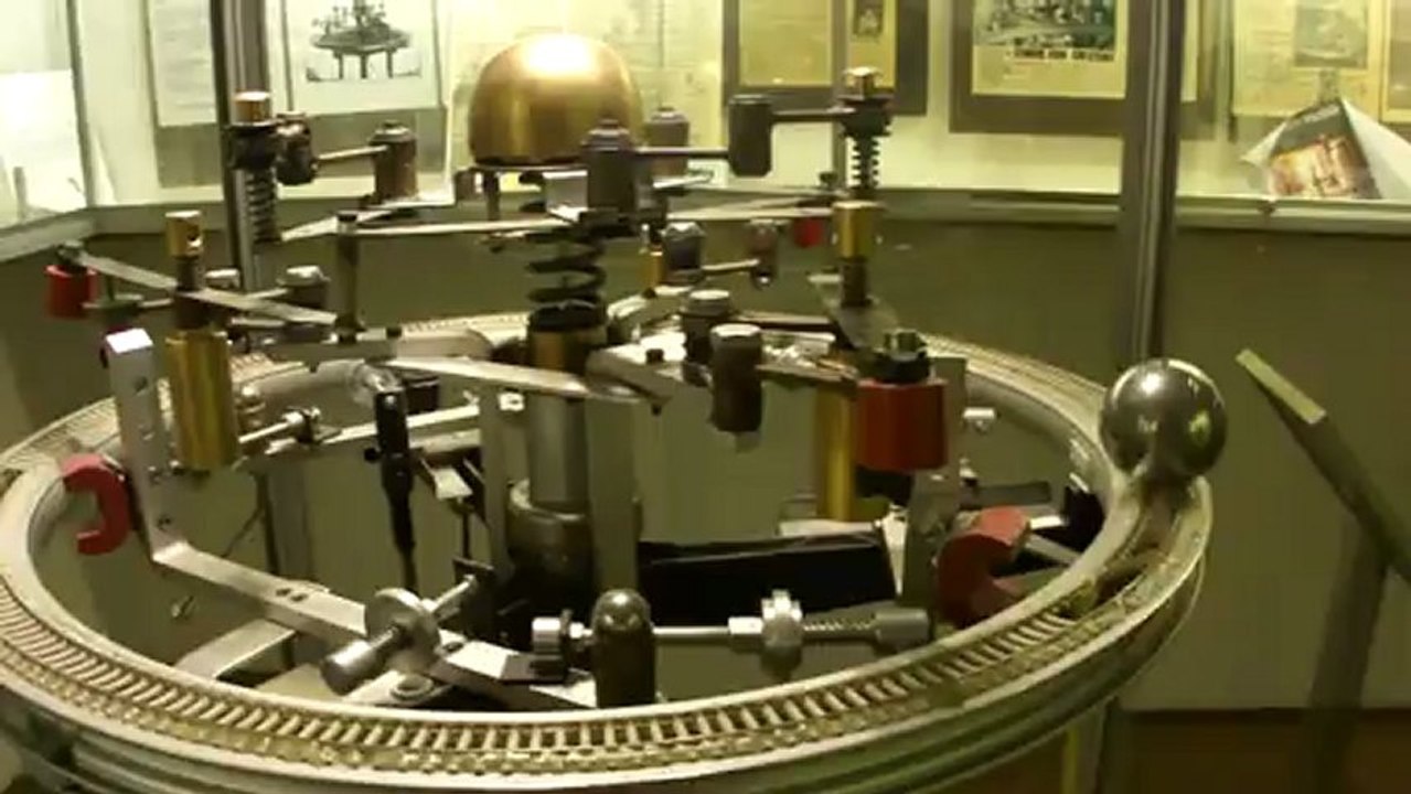 Finsrud perpetual motion machine - overunity.com admin Stefan Hartmann visits Reidar Finsrud 13 (720p)