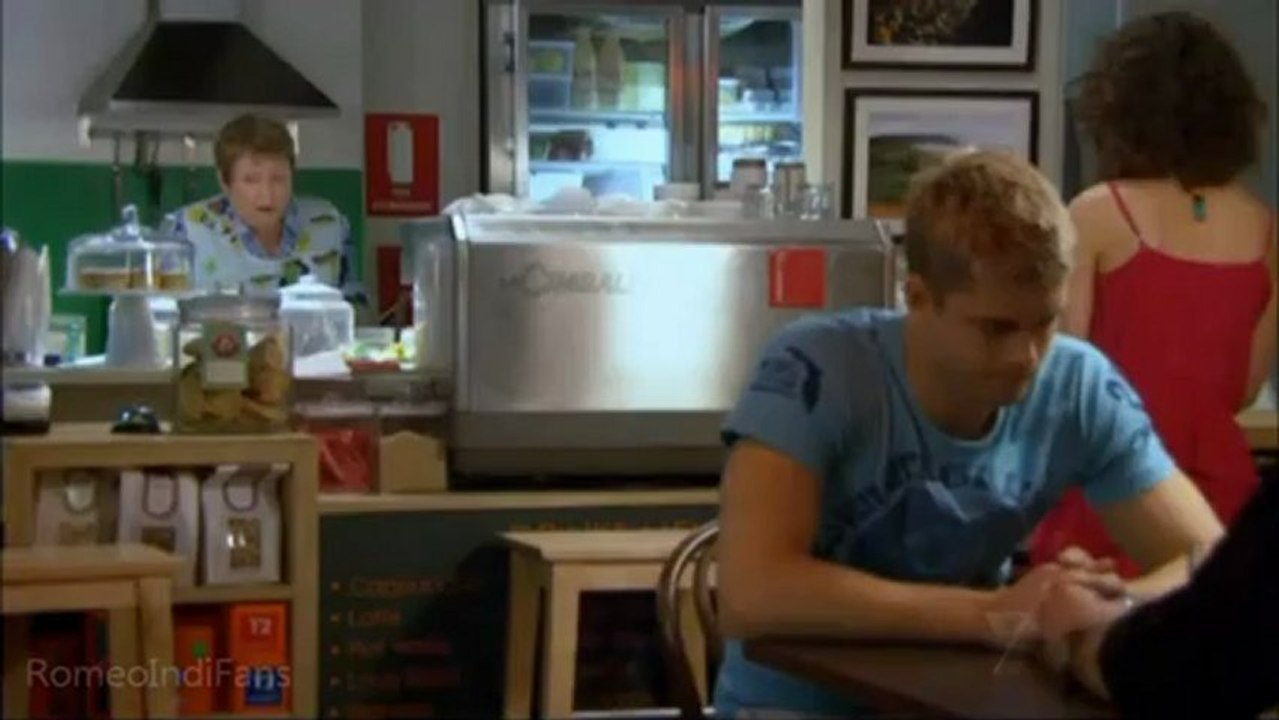 12- Romeo & Indi Clips (Newlyweds3)